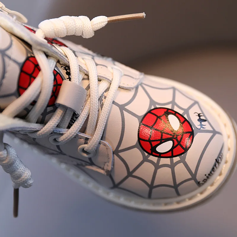 Дисней детская в мультипликационном стиле с человеком-пауком для мальчиков и