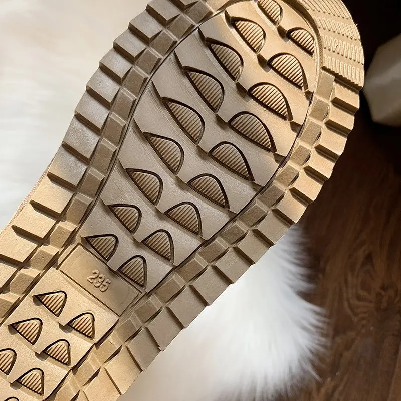 

Warm and velvet snow boots women shoes winter 2020 new cotton shoe cotton boots thick-soled brown women boot student Martin boot