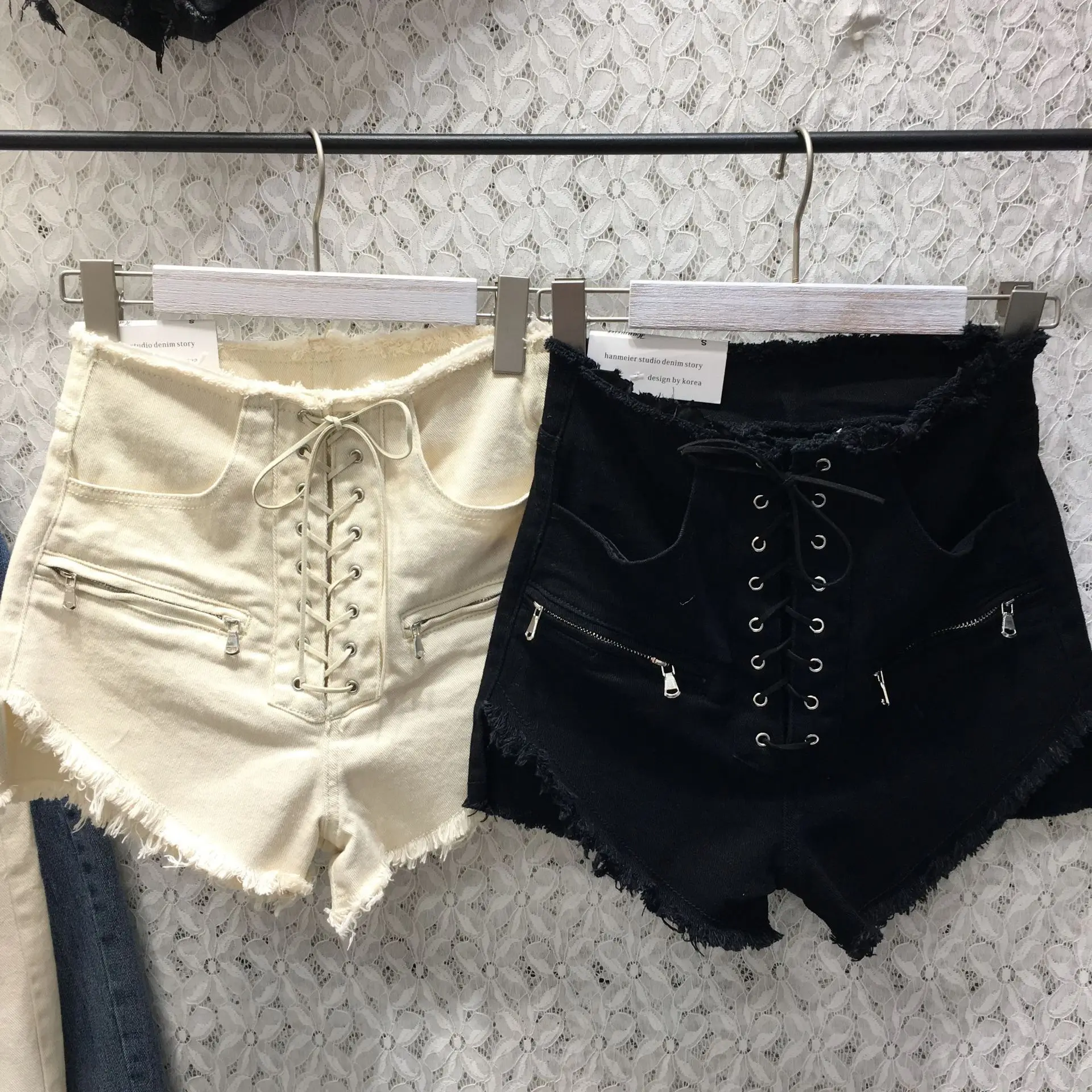 

[DEAT] Solid High Waist Cross Bandage Zipper Rough Edge Jeans Short Hot Pants Streetwear New Fashion Tide 2021 Summer GX816