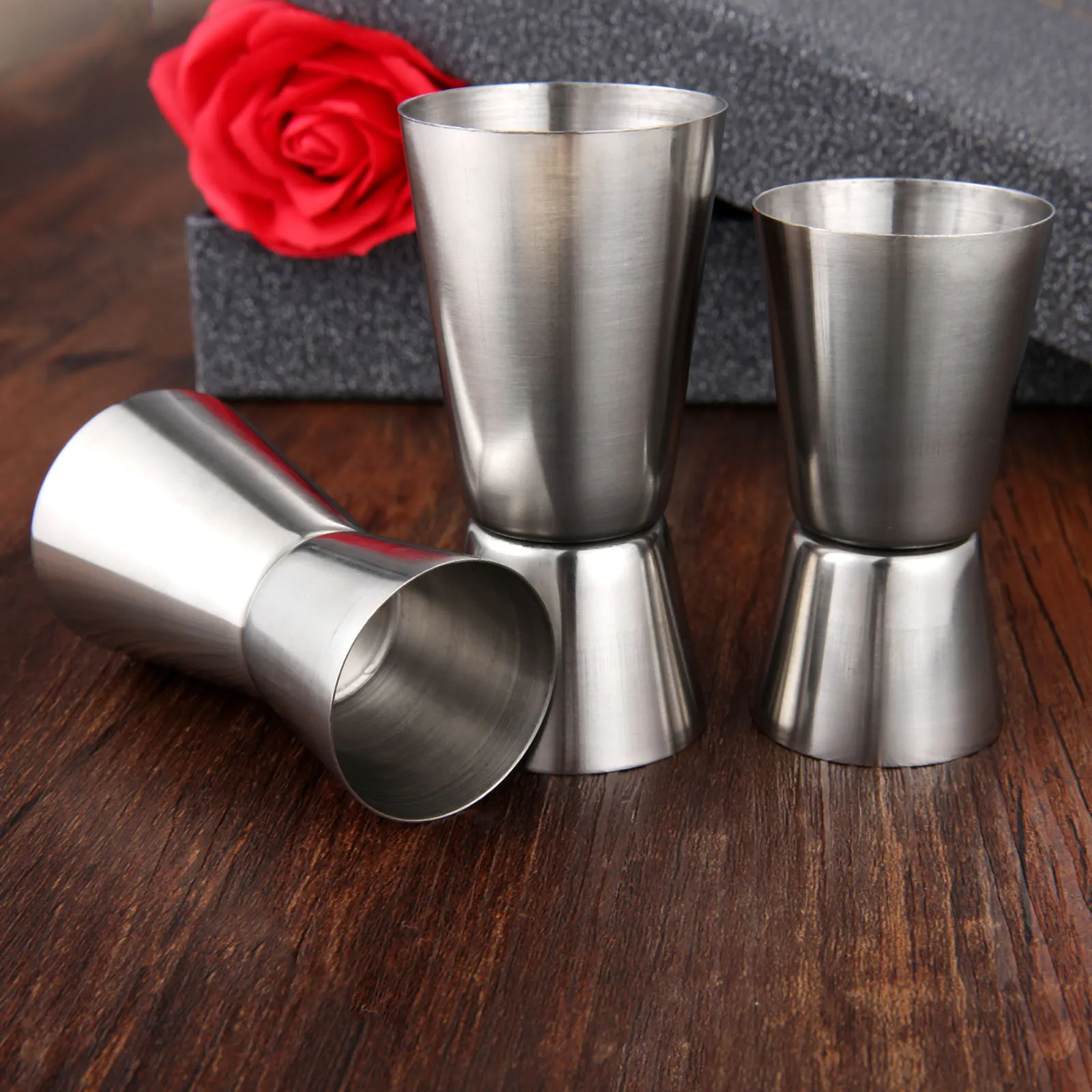 

15/30 20/40 25/50ml Stainless Steel Measuring Cups Party Wine Cocktail Shaker Double Tone Jigger Shot Drinks Rectification Mixed