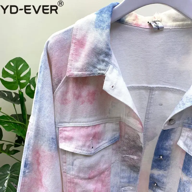 Женская джинсовая куртка оверсайз с длинным рукавом и нагрудным карманом в