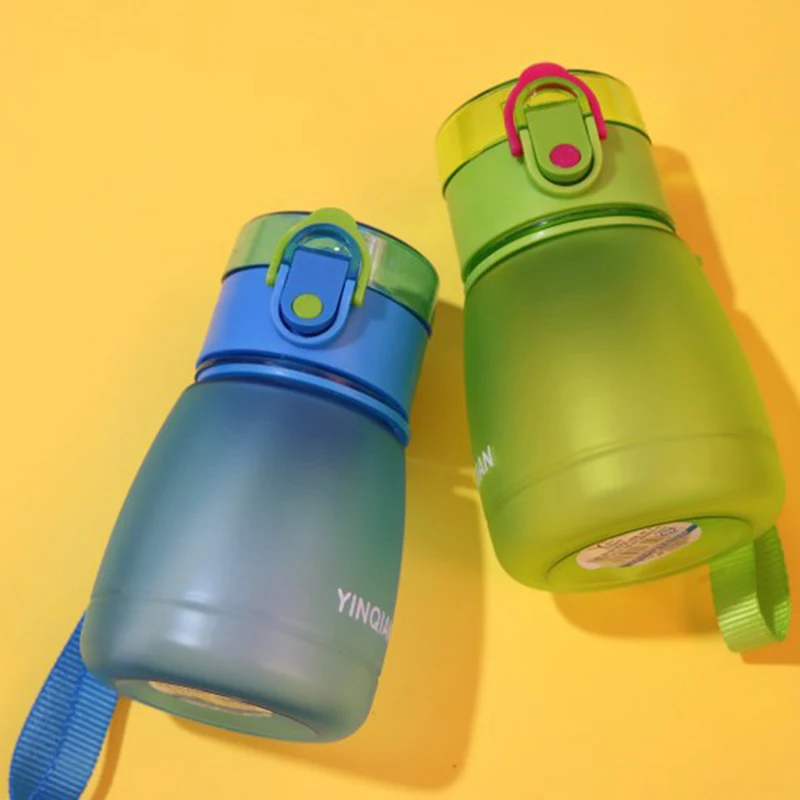 Милые дети мультфильм школа питьевой воды соломенная бутылка детская чашка с