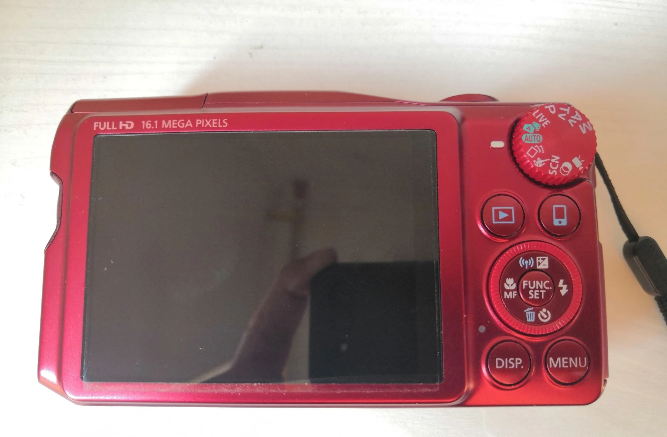 USED Canon PowerShot SX700 HS Digital 16.1 megapixel CMOS Camera with 30x optical zoom, 4x digital zoom 1080p HD video