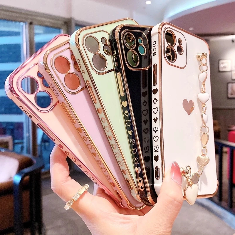 

Soft Electroplated Love Heart Phone Case For iPhone 11 12 Pro Max XS X XR 7 8 Plus Mini SE 2020 Pearl Bracelet Bumper Back Cover