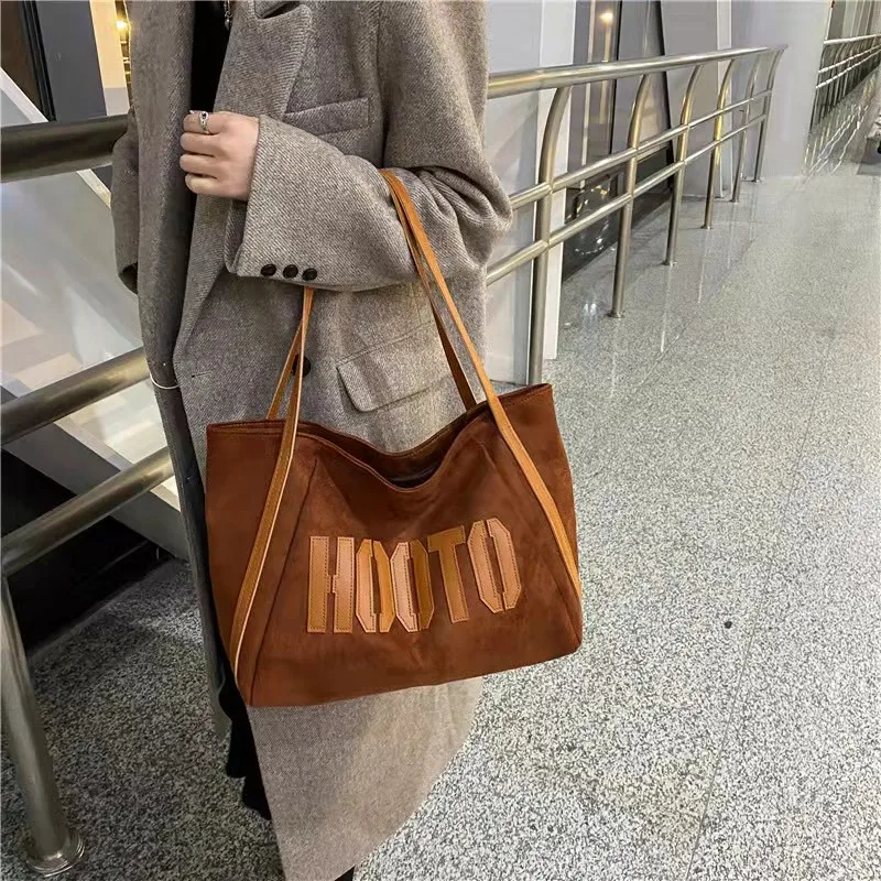 2021 new large-capacity women's bag all-match commuter one-shoulder tote bag