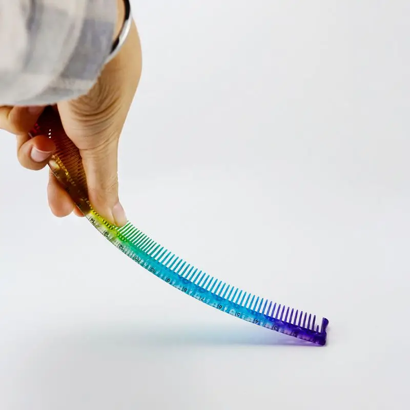 

Professional Hairdressing Hair Cutting Anti-static Comb Stylist Hairdresser