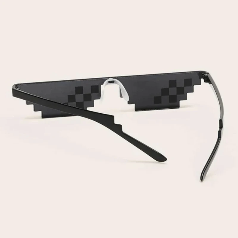 

Unique Hyperbolic Unisex Mosaic Sunglasses For Men Women Harajuku Street Style Sun Glasses For Fashion People Photography Prop