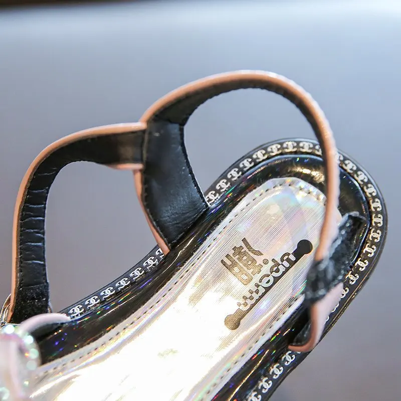 Сандалии для девочек со стразами новинка 2020 корейские летние детские пляжные