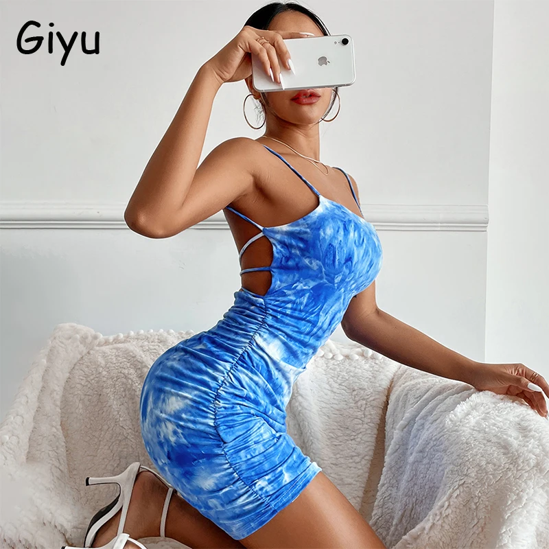 

Женское летнее платье с открытой спиной и рюшами, с открытыми плечами