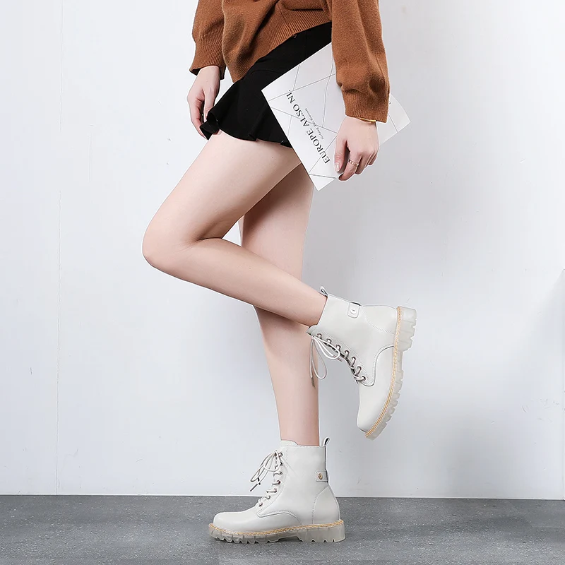 

Leather Martin boots female British style short boots high-top thick heel motorcycle boots student women