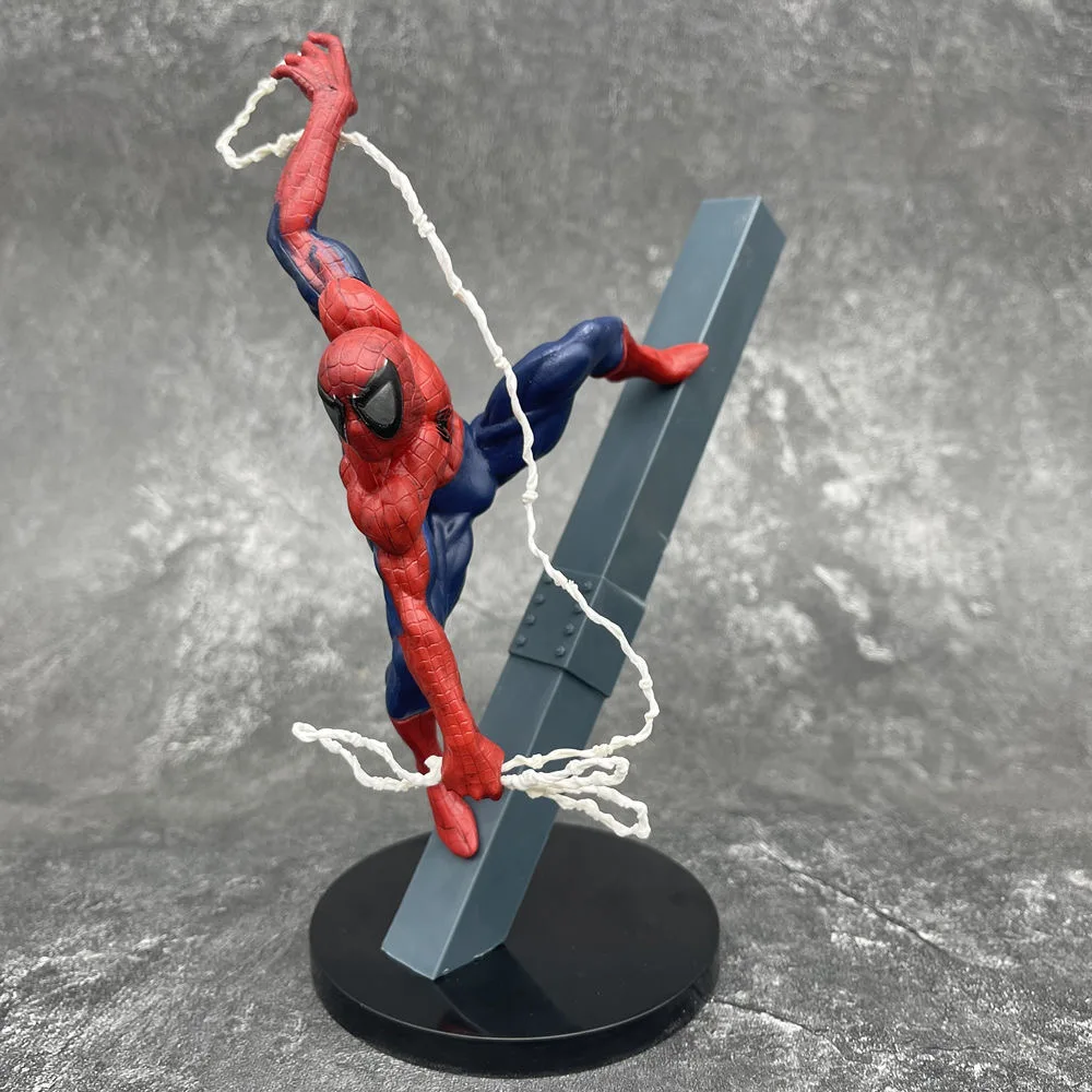 

Новинка, экшн-фигурка Disney Marvel, 23 см, Человек-паук, Мстители, Коллекционная модель, детские подарки