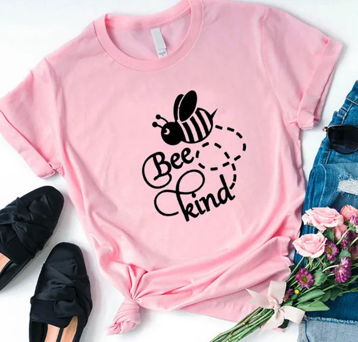 

Женские летние хипстерские футболки с коротким рукавом и цветочным принтом пчелы, забавные розовые буквы, женская футболка, Повседневная ф...