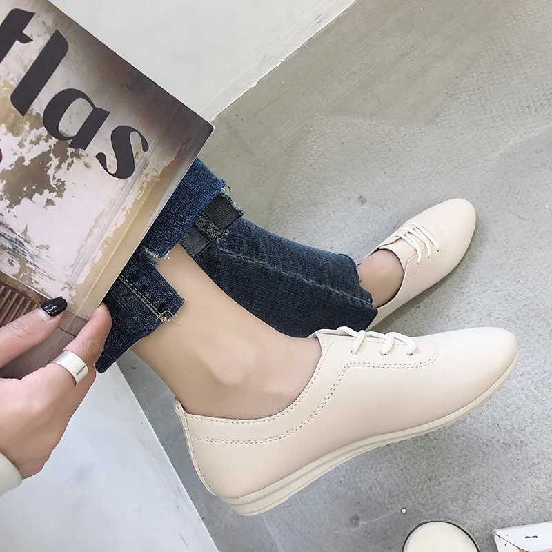 

New Women's Casual Shoes 2019 Spring Fashion White Leather Vulcanized Shoes Comfortable Flat Women Shoes Nurse Sneakers