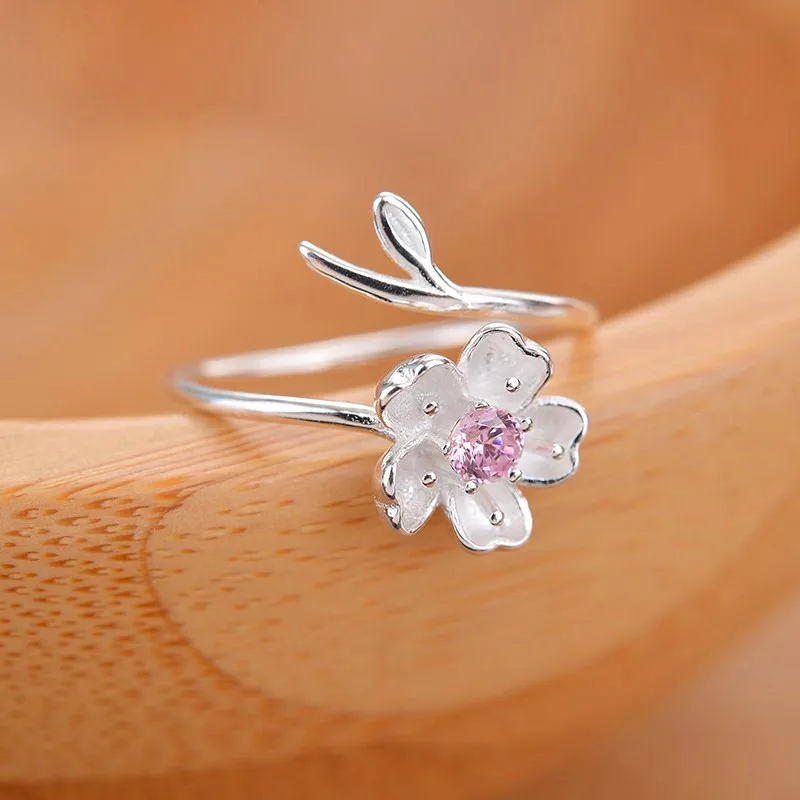 

Classic Simple and Versatile Carved Small Flower Adjustable Open Ring Female Wedding Engagement Jewelry for Women Whole Sale