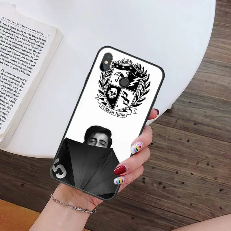 

The Umbrella Academy hand friend Phone Case For Xiaomi Redmi mi note max 3 5 6 8 9 10 t S SE lite pro Soft Silicone Shell Cover