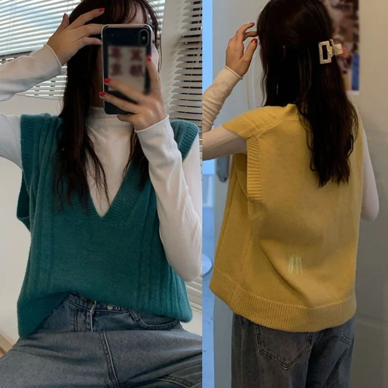 

Fashionable Women V-neck Loose Knitted Sweaters Vest Retro Sleeveless Waistcoat Solid Color Vest Outer Wear