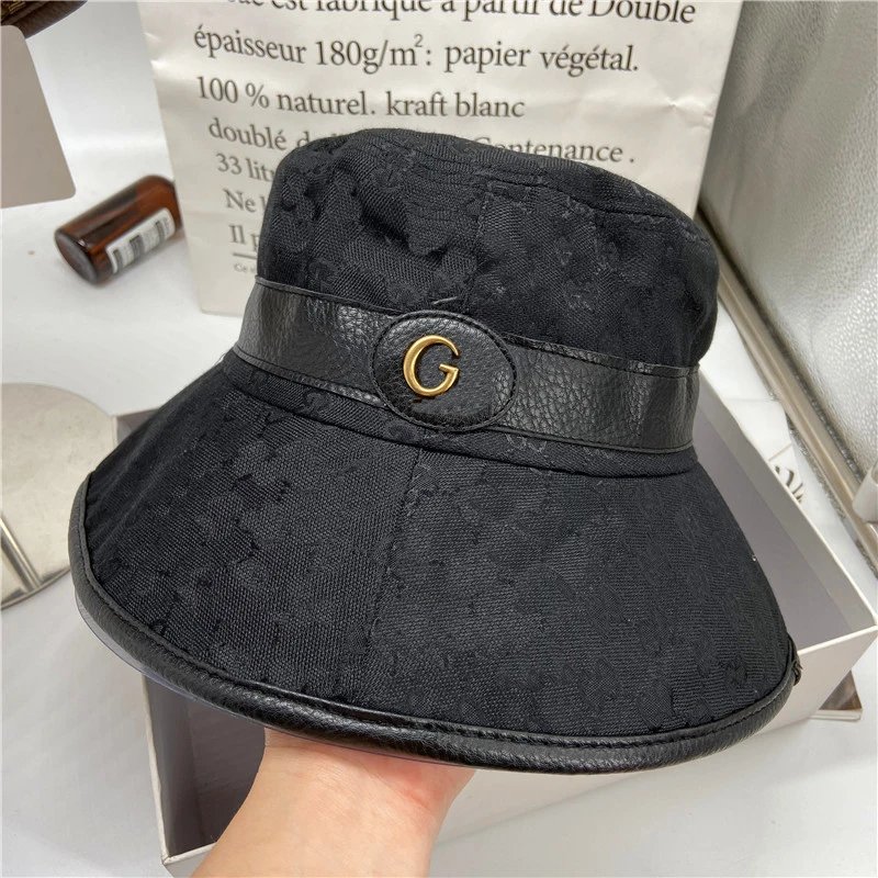 

Luxury Brand Women Hats Triangle Metal Label Bucket Hat Nylon Water-proof Sun Visor Casual Caps With Brand Label