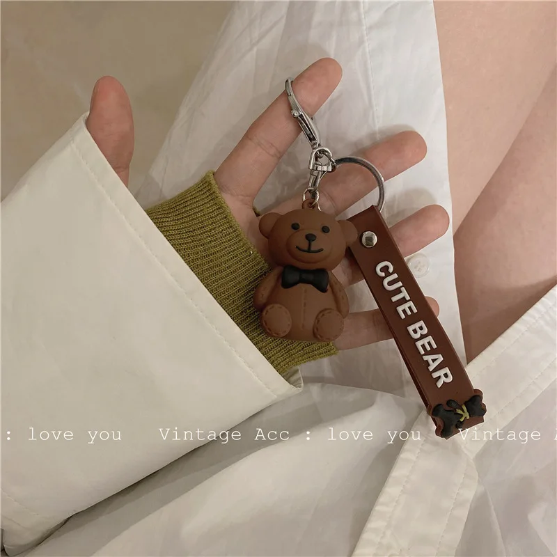 

2021Creative Anime Animal Bear Key Chains Lovely Couple Knapsack Accessory Keyring Fashion Cell Phone Pendant Gift Keychain