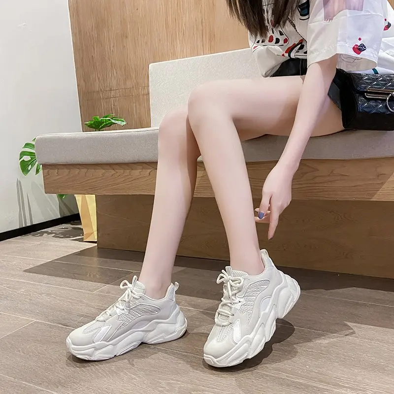 

2021 Hot Sale Dad Shoes Luxury Sneakers Women Harajuku Shoes Chunky Sneakers Men Sneakers Men High Fashion Zapatos Hombre