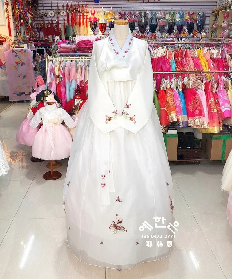 

High Quality White Hanbok Hanbok Fashion Embroidered Printing Korean Traditional National Costume Asian Pacific Islands Costume
