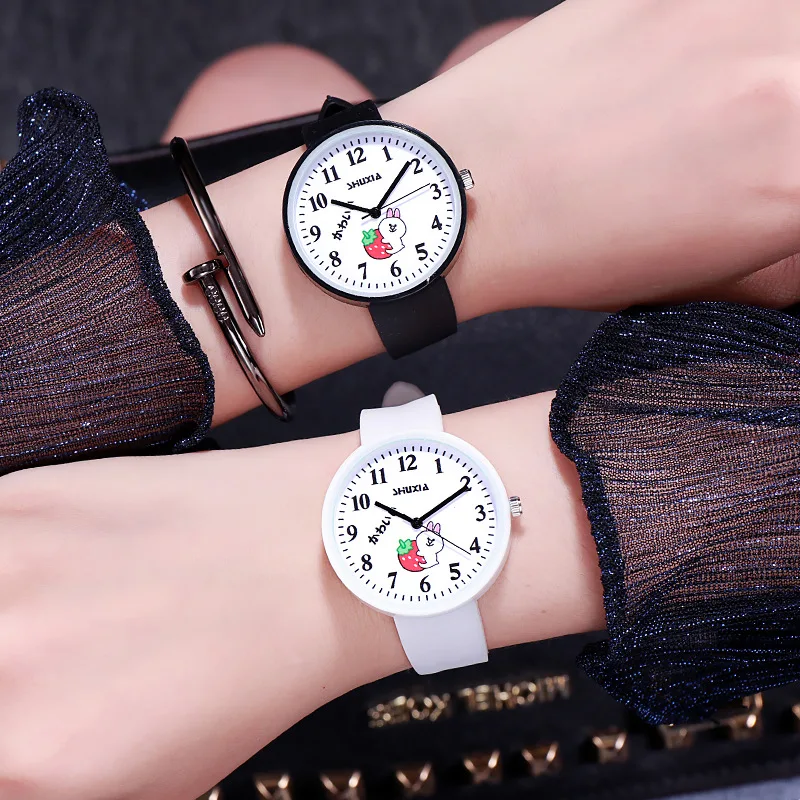 Простые детские кварцевые часы с клубничным кроликом для маленьких мальчиков и
