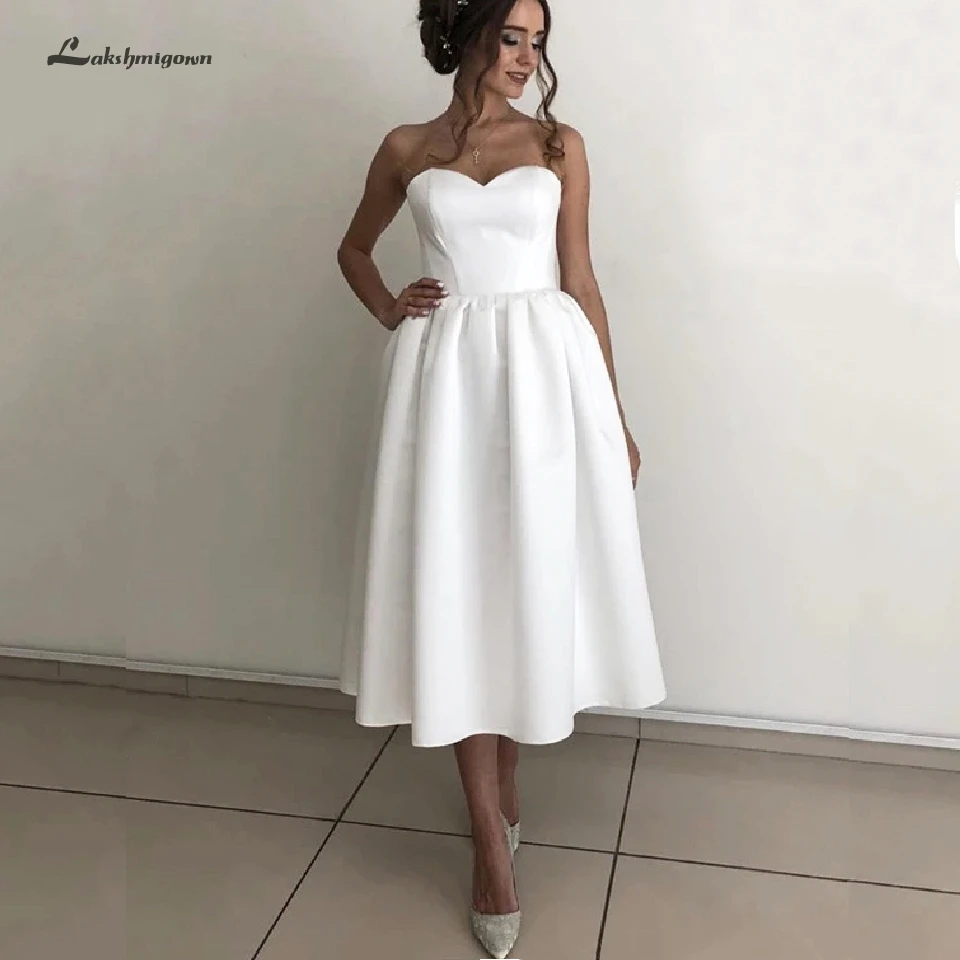 Женское атласное свадебное платье lakshmidress Короткое с сердечком простое пляжное