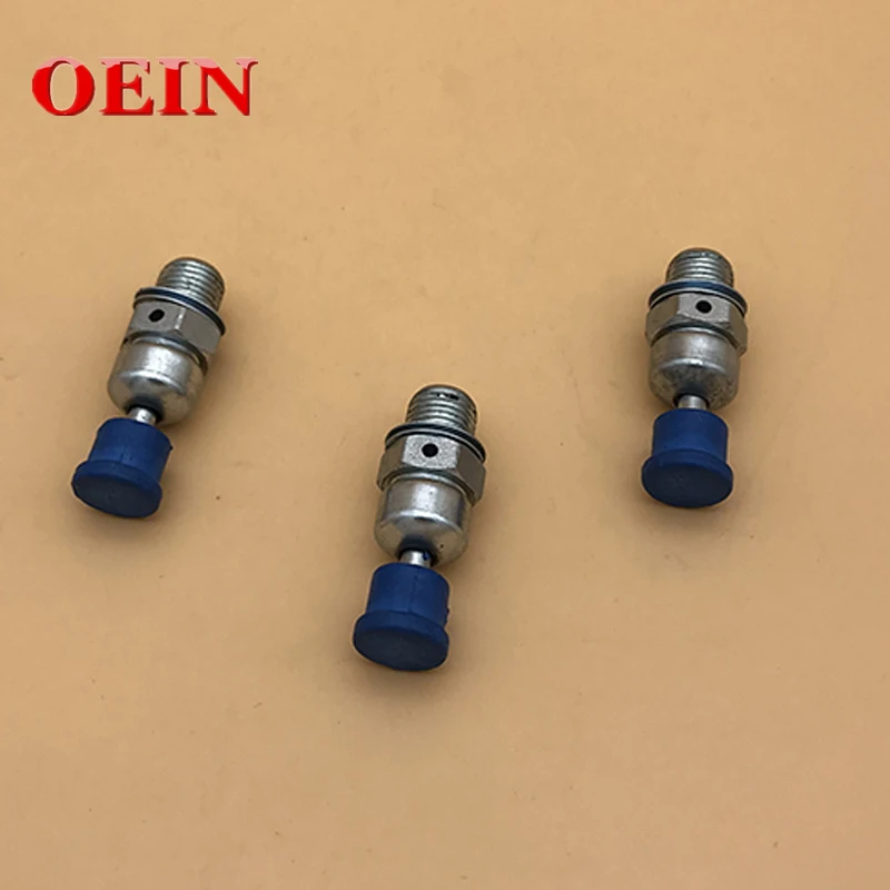 

3pcs/lot Compression Release Decompression Valve Plug For HUSQVARNA 50 51 55 272 340 345 346XP 350 353 357 359 Chainsaw Parts