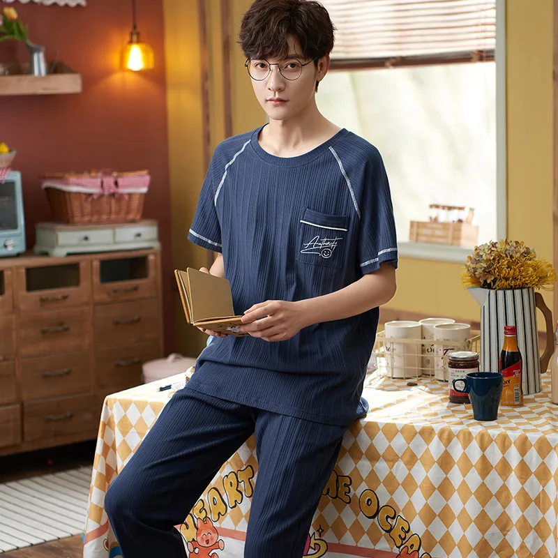

Short Sleeve Loose Large Size Outdoor Pajamas Summer Cotton Plain Weave Soft Men's Pajamas Suit Simple And Handsome Men Pajamas