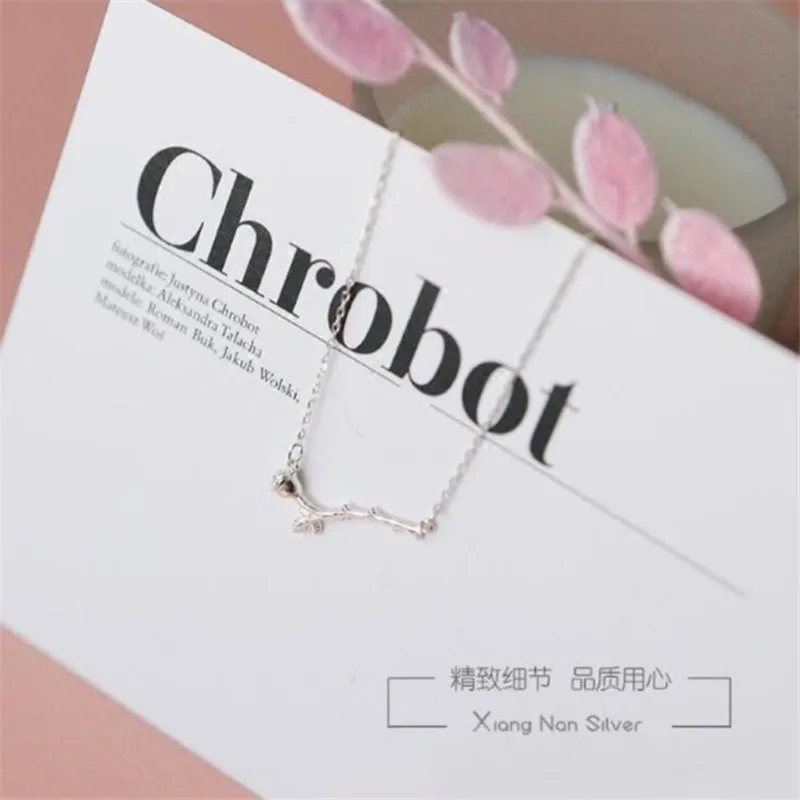 

Korean Fashion Romantic Rose Branch Flower Necklace for Women Clavicle Chain Female 925 Sterling Silver Jewelry Lover Gift SN199