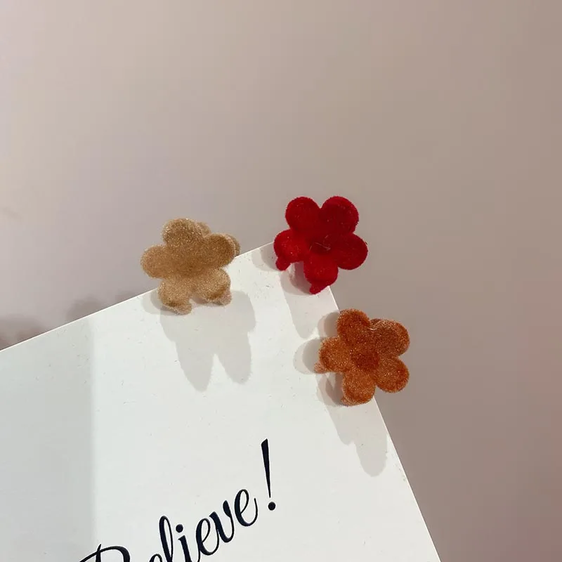

Fashion Korean 1.8cm Flower Women Small Claw Clip Headdress Mini Color Hair Clips Girl Bangs Clip Hair Claw Kid Hair Accessories