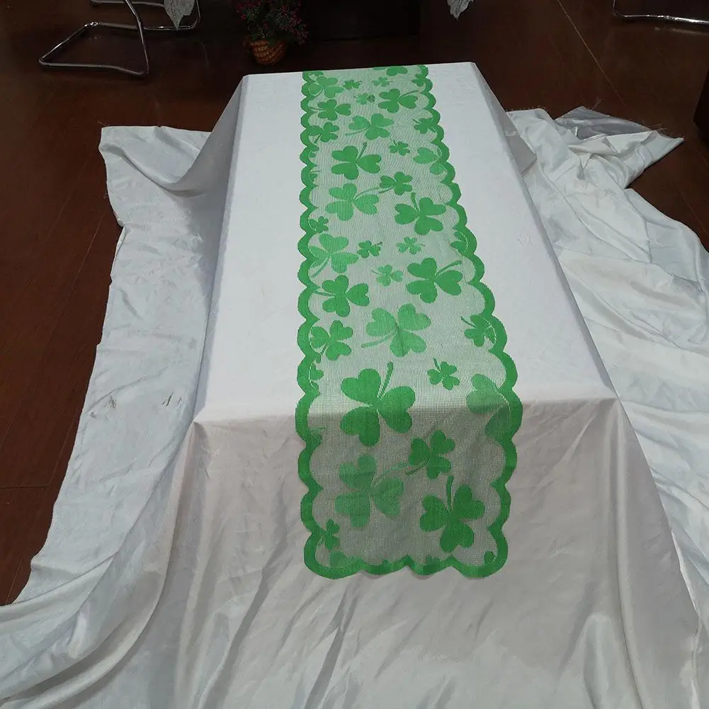 

1pcs Green Table Runner Clover Pattern Dinner Table Party Runner Supplies Cover Home Decor Valentines Decor Table 33x183cm G8V8