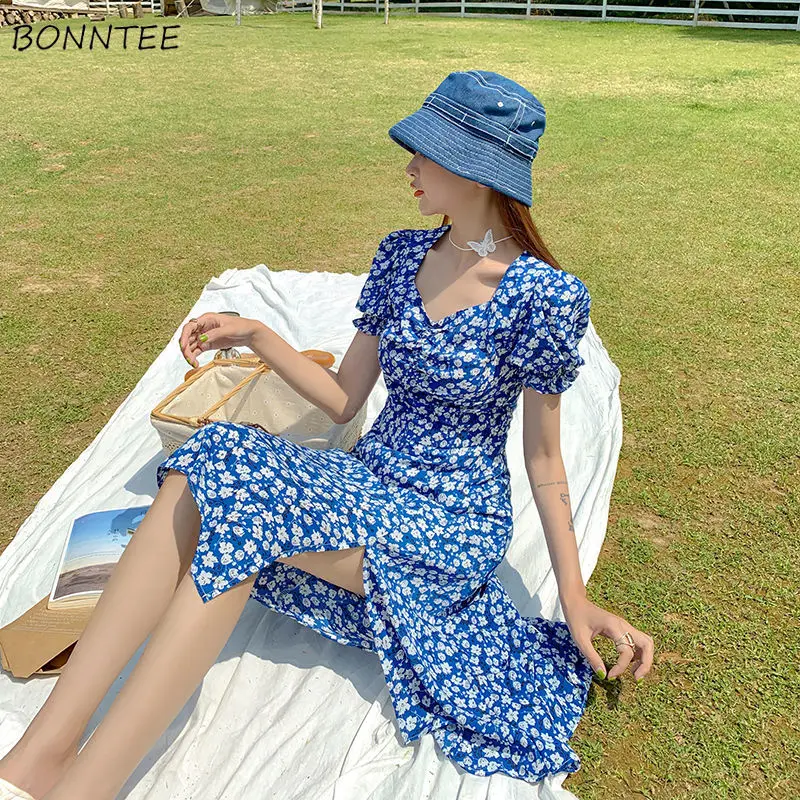 

Платье женское летнее с рукавами-фонариками и разрезом сбоку