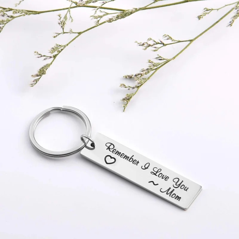 Подарок на день матери брелок для ключей подарки мамы дочки и сына