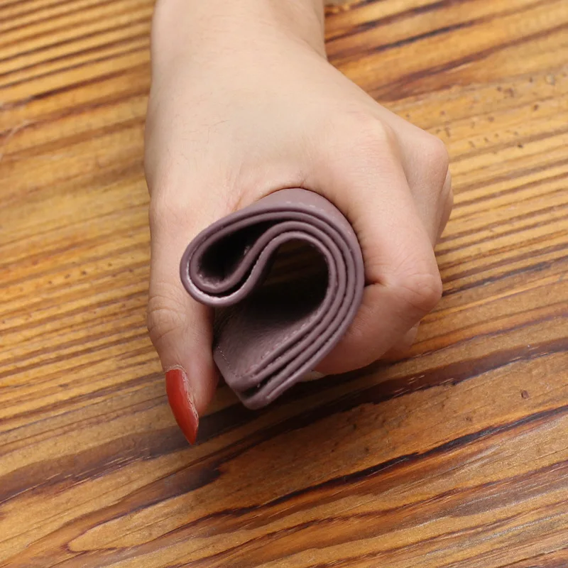 Натуральная коровья кожа 2020 Новая женская простая строчка короткая Пряжка для