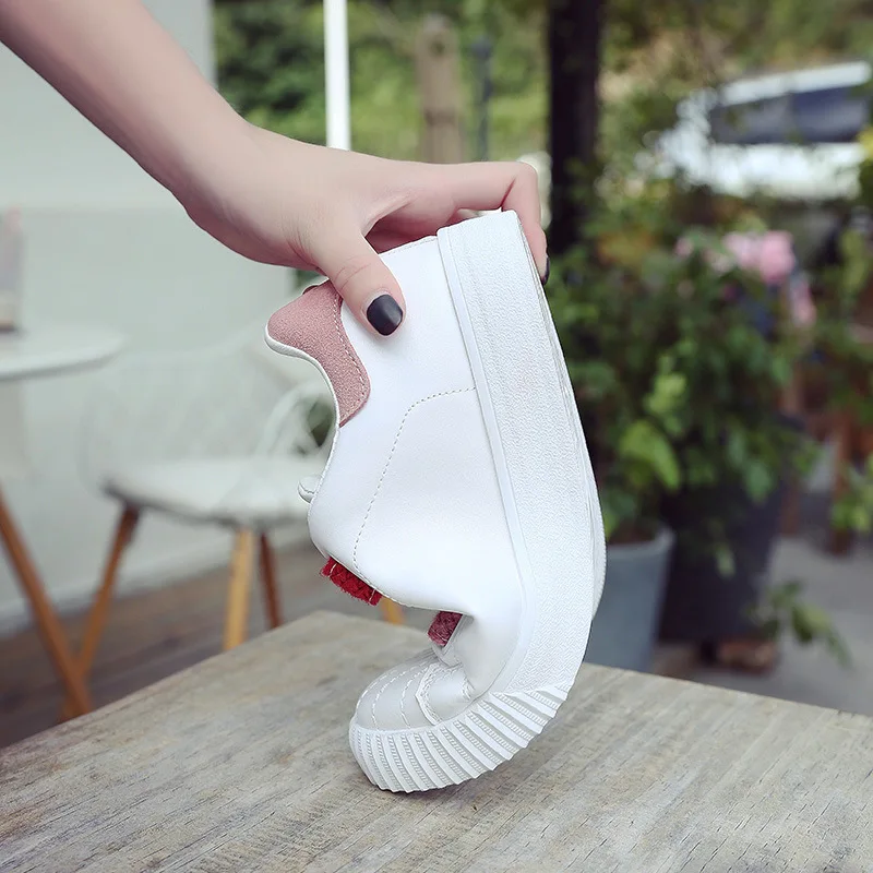 Женские кроссовки на липучке белые спортивные в Корейском стиле повседневные