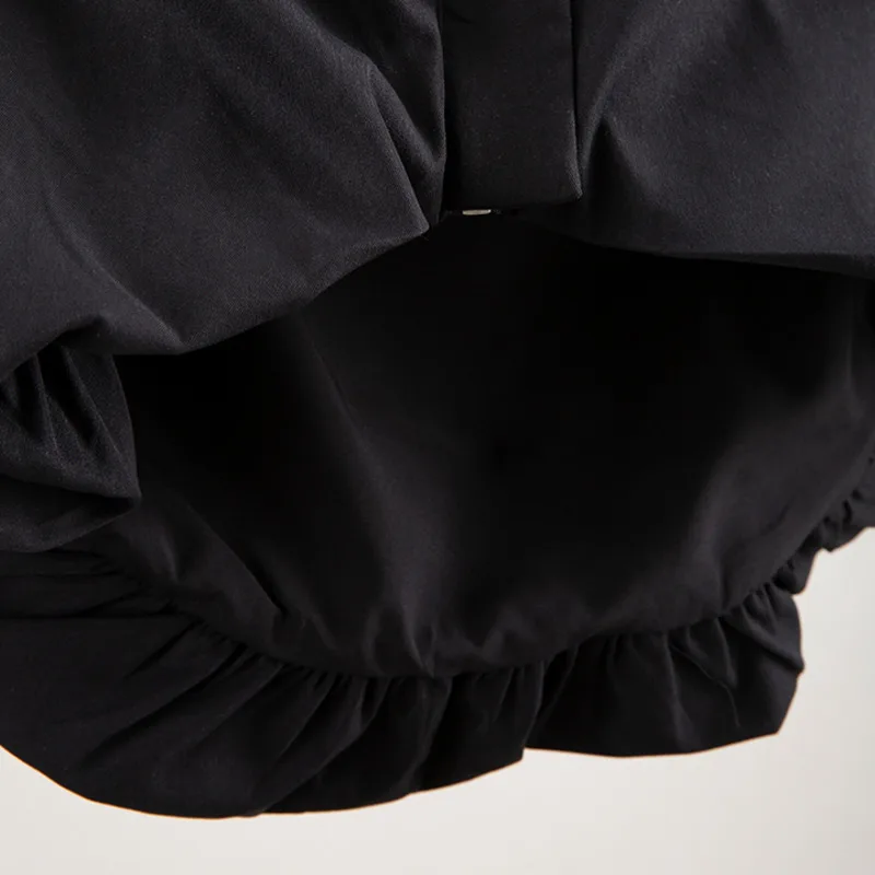 

[DEAT] Solid Black Pleated Wood Ear Edge Decorated Off Shoulder High Waist Suspenders Summer Clothes For Women 2021 GX634