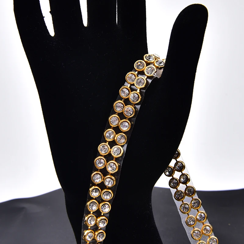 Алюминиевая сетка со стразами Стразы с прямой основой ленты 6 мм прозрачный