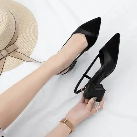 Сандалии с заостренным носком Европейская и американская повседневная женская