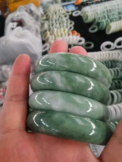 

Wholesale Jadee Bangles grade A Pure Natural Jadee Bangle Bracelet Natural Stone Womens Bangles For women