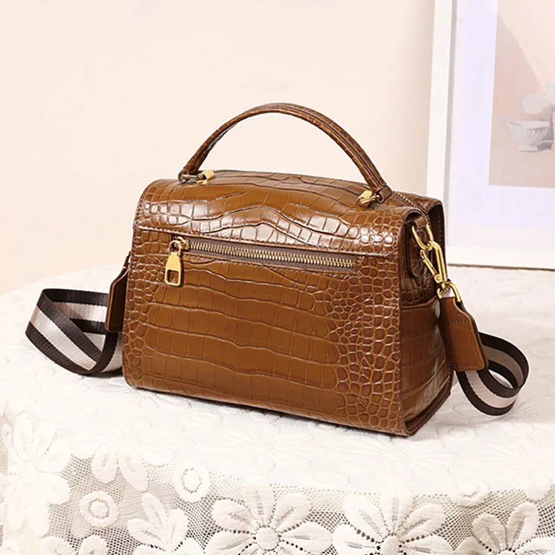 

New High Quality Famous Brand Shoulder Bags Women Bag New crocodile pattern shoulder wide band portable messenger bag
