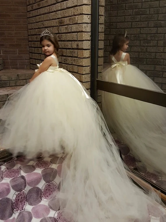 Цвета слоновой кости для девочек с длинным шлейфом маленьких детское платье