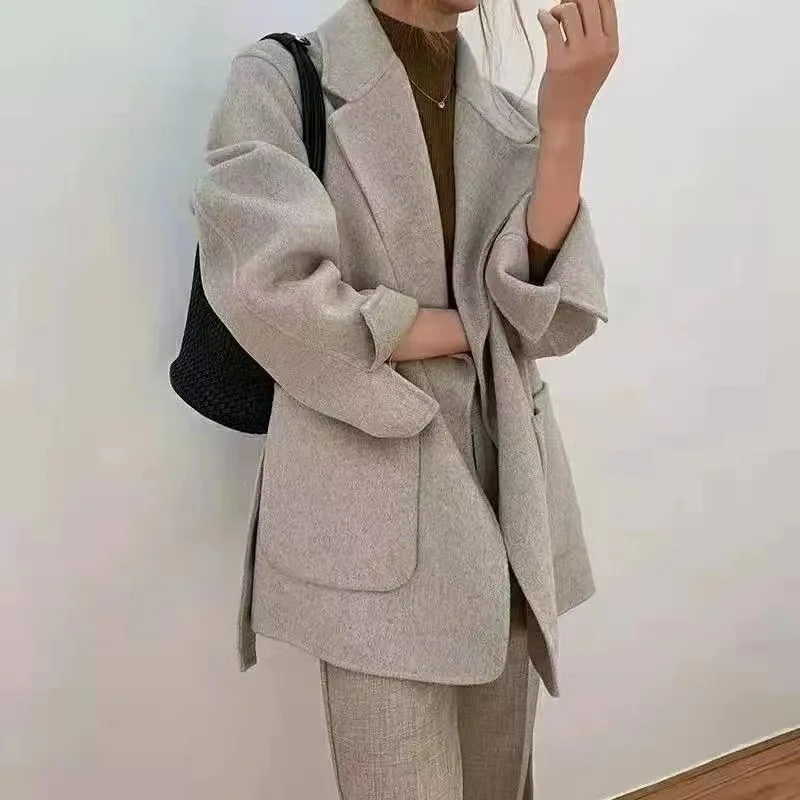 

Korean Style women Long sleeve real Woolen coats and jackets Wholesale 1393