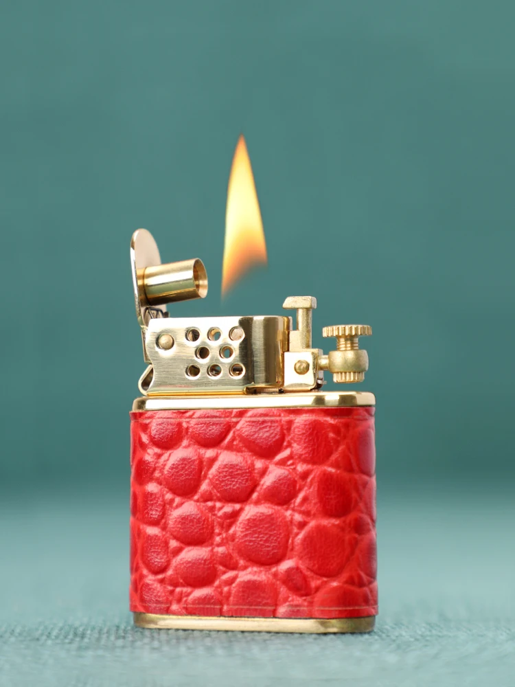 

Vintage retro kerosene lighter windproof leather hand stitched pure copper one-key ignition personality creative gift male