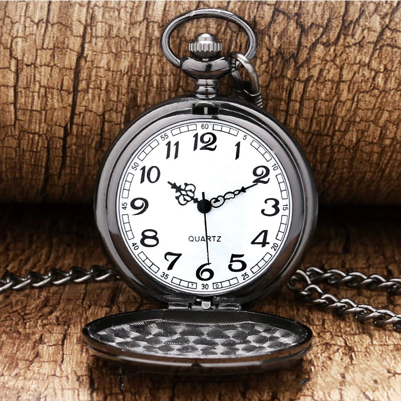 

Simple And Stylish Commemorative Pocket Watch Retro Clamshell Creative Party Gift Watch For Men And Women Customizable Logo