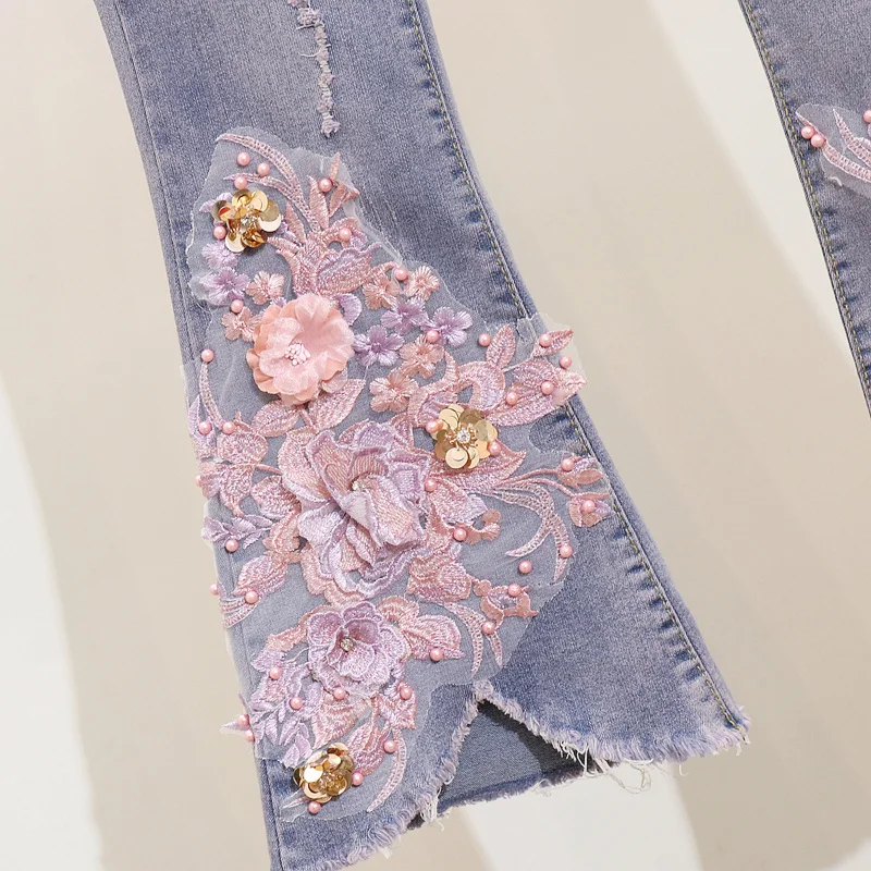 Summer Flare Jeans Suit Women 2019 New Embroidered Stereo Flower Pull T-shirt + Holed Jeansv Denim Trousers Two-piece Lady | Женская