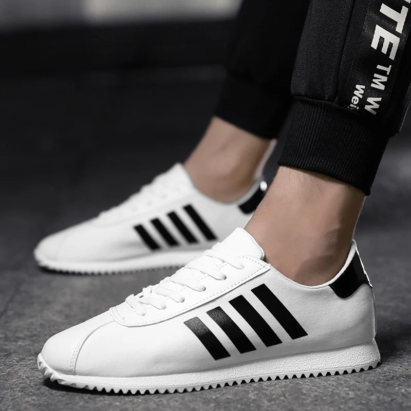 

Casual Shoes for Men 2021 Spring New Arrival Waterproof Non-slip Wear-resistant Flats Shoes Lacing Up Fashion Super Sneakers