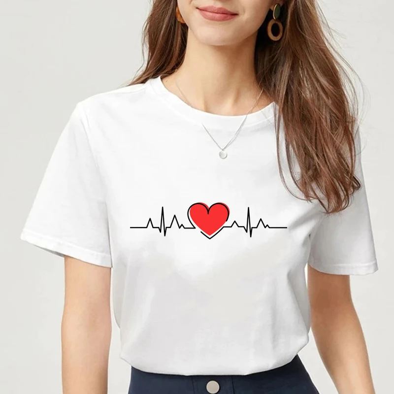 

Женская футболка в стиле Харадзюку, белая свободная футболка с коротким рукавом и принтом в виде сердца, в стиле 90-х, Y2k, лето