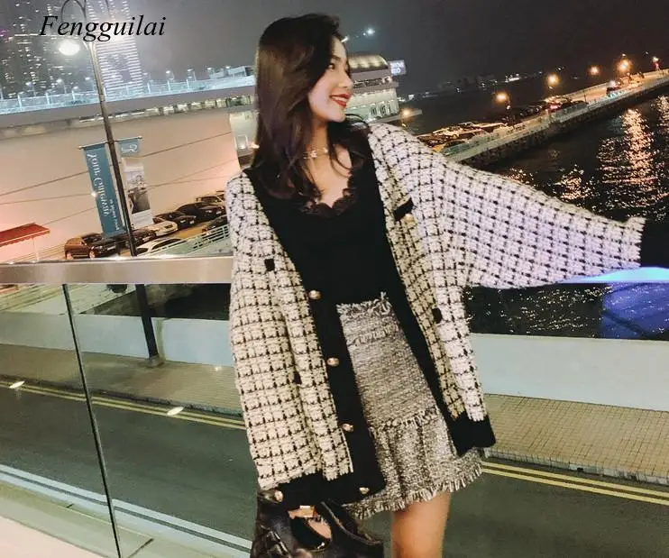 

Autumn Winter New Fashion 2020 Designer Sweater Cardigan Women V-Neck Luxury Beaded Knitting Jacket Outer Clothes