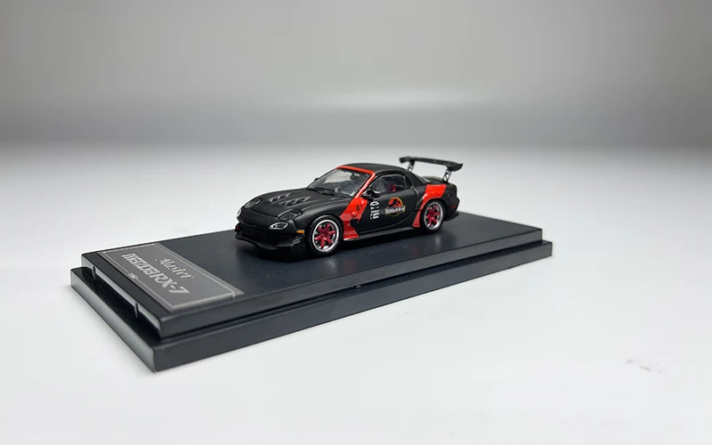 Master 1:64 Mazda RX-7 FD3S RE Amemiya красный/матовый черный литая модель автомобиля | Игрушки и