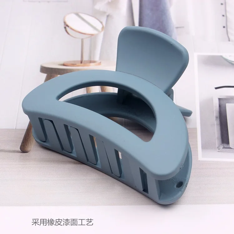 

Fashion Rubber Paint Hair Claws Scratch Summer Woman Clip Girl Geometric Clips Outdoor Accessories Plastic Headdresses